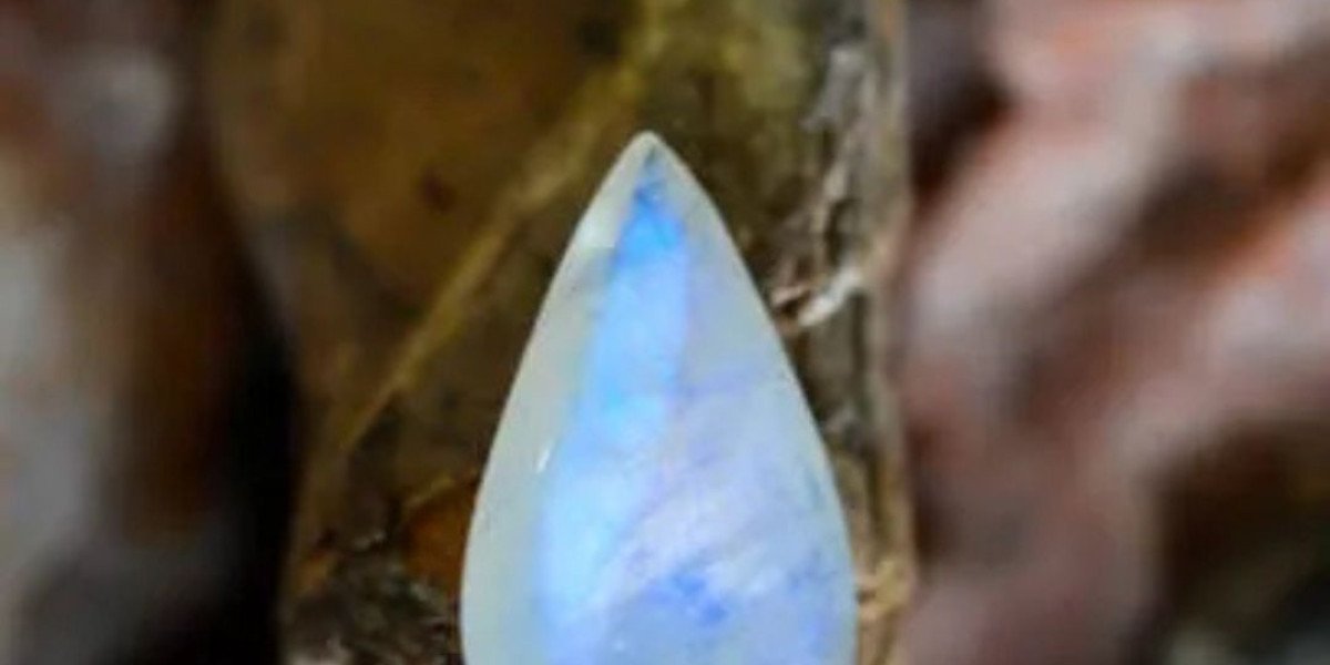 Moonstone Gemstones for Unlocking the Healing Powers